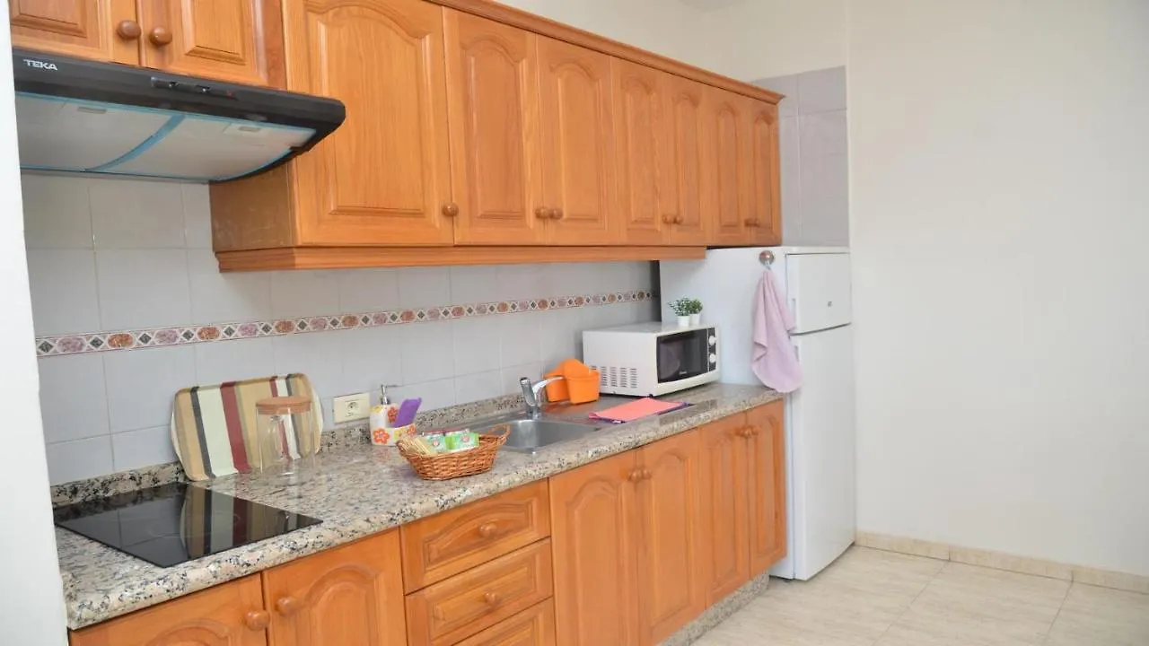 דירות חוף ואיה גראן ריי La Tajea Del Turno 0*,  ספרד